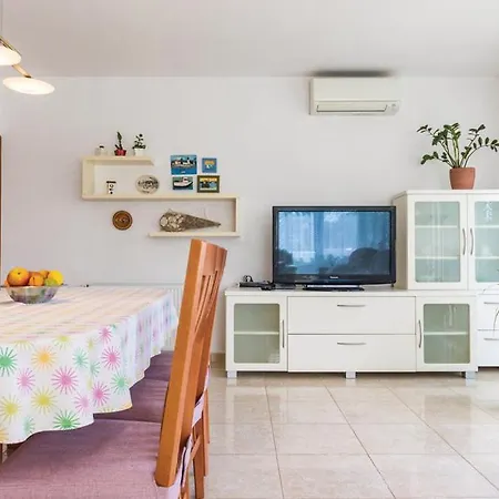 Apartment Petra *