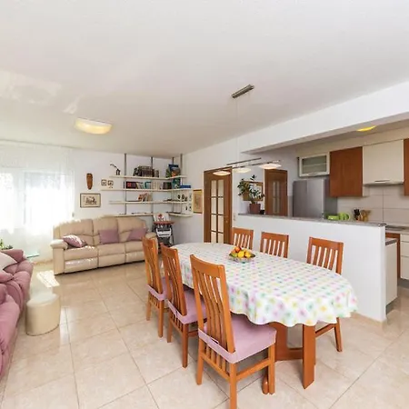 Apartman Petra
